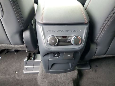 New 2026 Ford Explorer ST-Line image 31