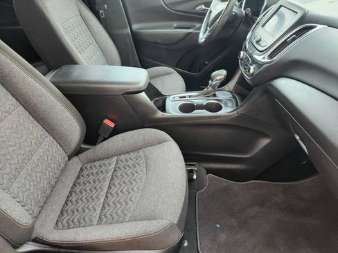Used 2022 Chevrolet Equinox LT FWD image 20