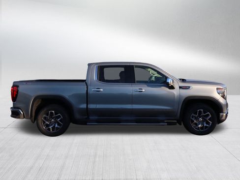New 2026 GMC Sierra 1500 SLT image 8