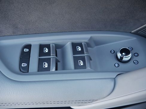 Certified 2023 Audi SQ5 Premium Plus w/ Premium Plus Package image 17