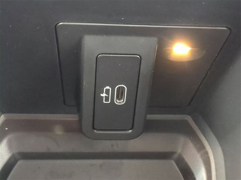 Certified 2024 BMW X3 xDrive30i w/ Premium Package image 24