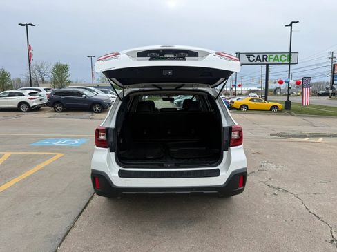 Used 2019 Subaru Outback 3.6R Limited w/ Popular Package #2 AWD/4WD image 12