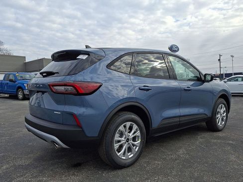 New 2026 Ford Escape Active w/ Cold Weather Package AWD/4WD image 4