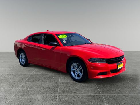 Used 2023 Dodge Charger SXT RWD image 7