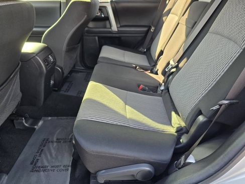 Used 2022 Toyota 4Runner SR5 AWD/4WD image 26