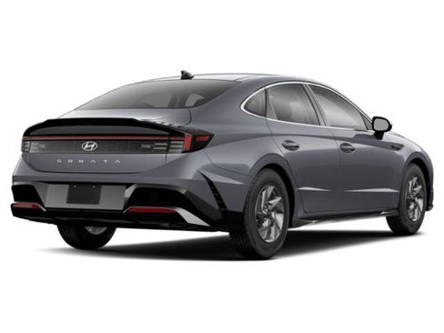 Used 2025 Hyundai Sonata SE FWD image 4
