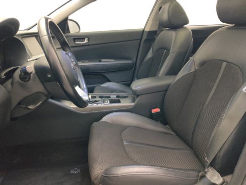 Used 2019 Kia Optima S w/ S Panoramic Sunroof Package FWD image 17