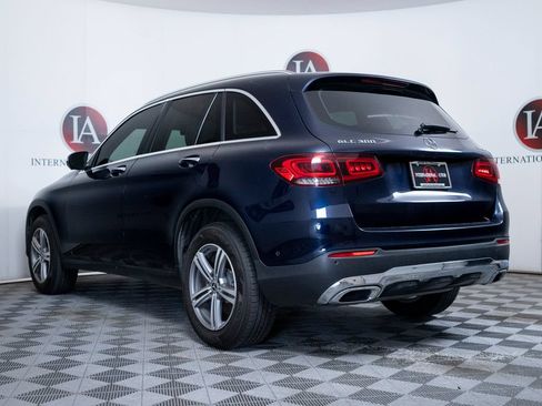 Used 2021 Mercedes-Benz GLC 300 4MATIC w/ Premium Package image 8