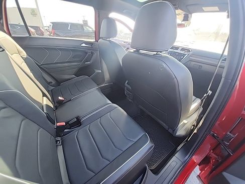 Used 2024 Volkswagen Tiguan SEL R-Line AWD/4WD image 19