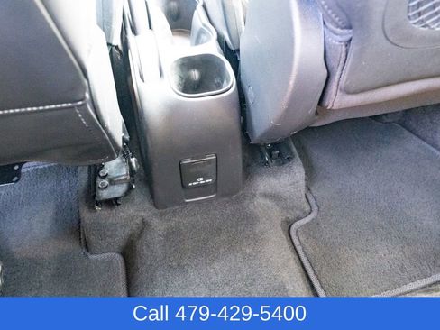 Used 2020 Chevrolet Trax LT w/ LT Convenience Package AWD/4WD image 35