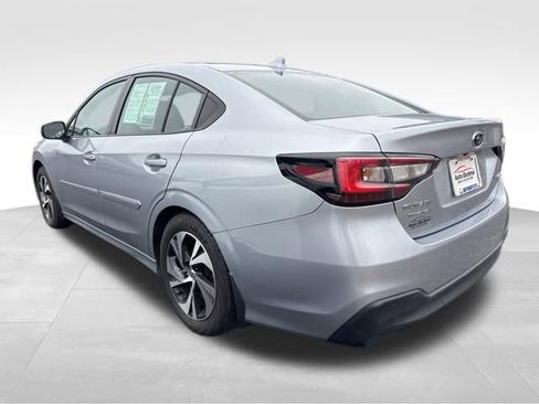 Used 2023 Subaru Legacy Premium image 5
