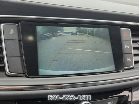 Used 2018 Buick Enclave Premium FWD image 21