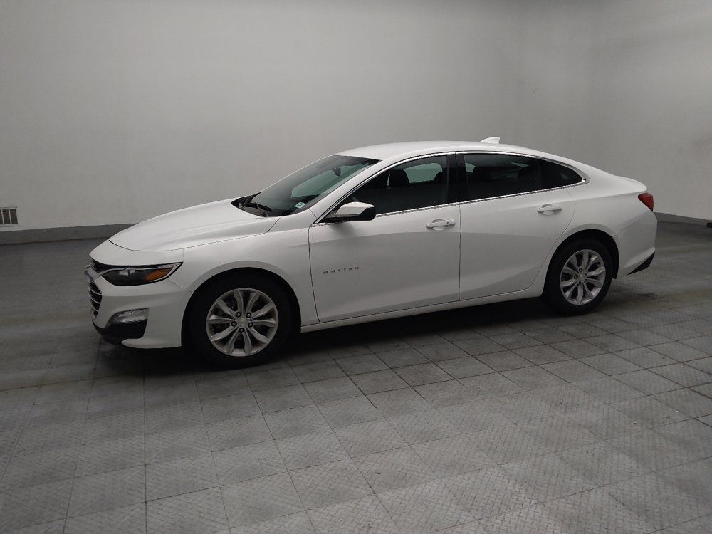 Used 2025 Chevrolet Malibu LT FWD image 2