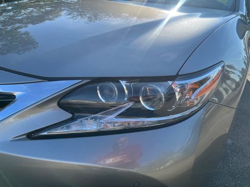 Used 2016 Lexus ES 350 image 26
