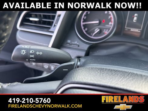 Used 2024 Toyota Camry SE image 7