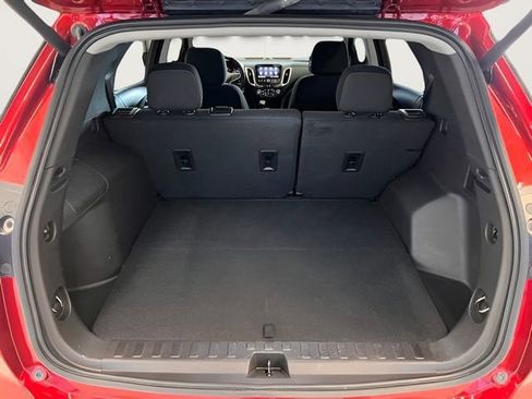 Used 2023 Chevrolet Equinox LT AWD/4WD image 6