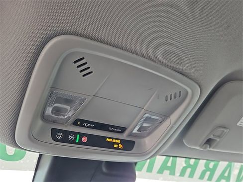 Used 2024 Chevrolet Malibu LT image 29