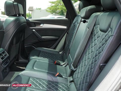 Used 2018 Audi SQ5 Premium Plus w/ Navigation Package AWD/4WD image 25