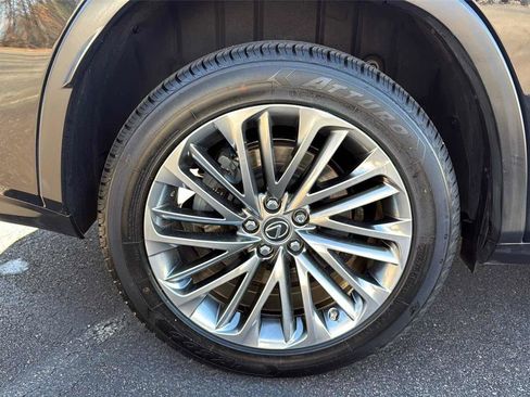 Used 2021 Lexus RX 350L Luxury w/ Accessory Package image 28