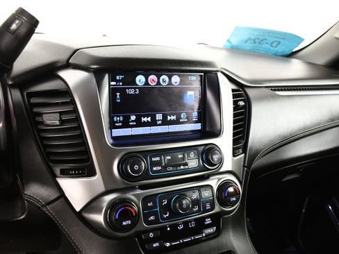 Used 2018 Chevrolet Tahoe LS AWD/4WD image 27