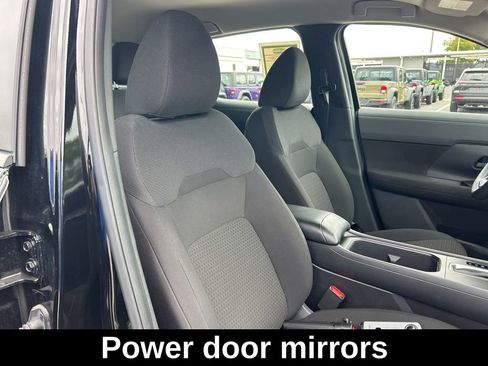 Used 2025 Nissan Kicks S FWD image 20