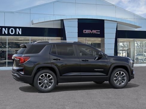 New 2027 GMC Terrain Elevation w/ Elevation Premium Package AWD/4WD image 5