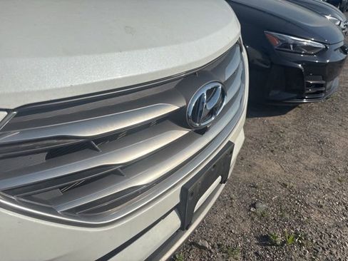 Used 2017 Hyundai Santa Fe Sport w/ 2.0T Ultimate Tech Package 05 AWD/4WD image 12