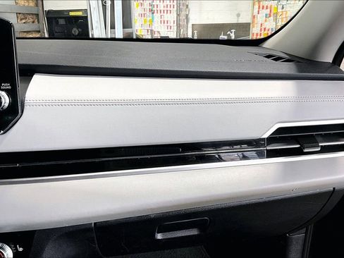 Used 2022 Mitsubishi Outlander SEL image 15