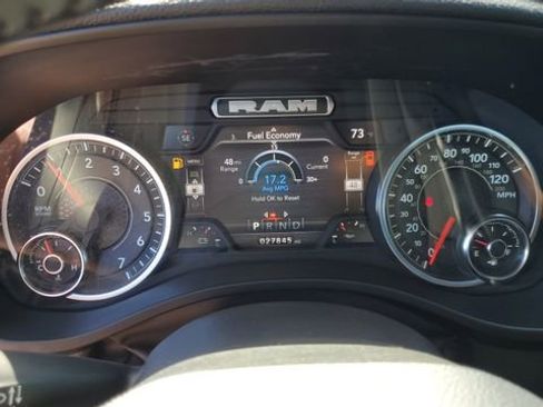 Used 2023 RAM 1500 Laramie AWD/4WD image 16