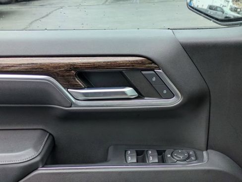 Used 2023 GMC Sierra 1500 Elevation w/ X31 Off-Road Package image 12