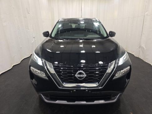 Used 2023 Nissan Rogue SL AWD/4WD image 3