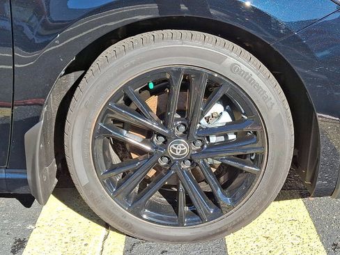 Used 2026 Toyota Camry SE image 7