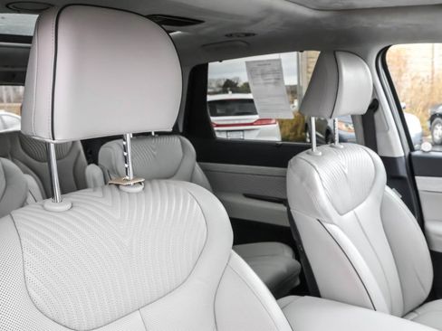 Used 2024 Hyundai Palisade Calligraphy image 38