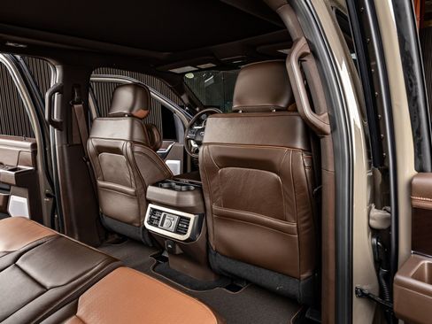 Used 2026 Ford F250 King Ranch w/ Chrome Package image 32