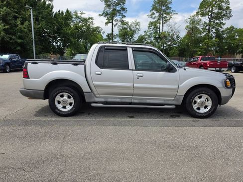 Used 2003 Ford Explorer Sport Trac XLS RWD image 9
