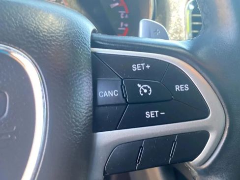 Used 2016 Dodge Durango SXT w/ Blacktop Package RWD image 18