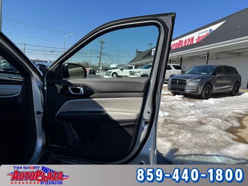 Used 2025 Jeep Compass Limited image 53