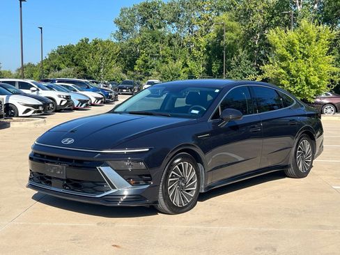 Used 2025 Hyundai Sonata SEL FWD image 5