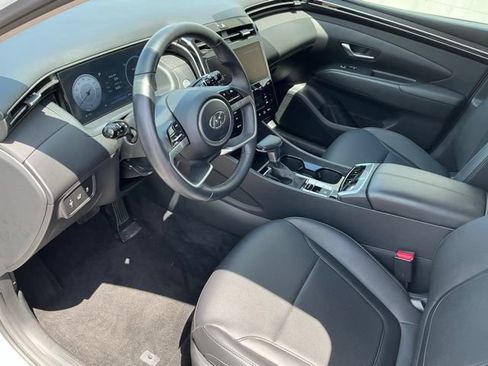 Used 2024 Hyundai Tucson SEL w/ Convenience Package FWD image 12