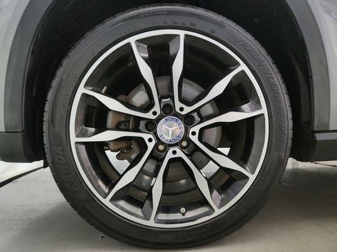 Used 2017 Mercedes-Benz GLA 250 4MATIC image 29
