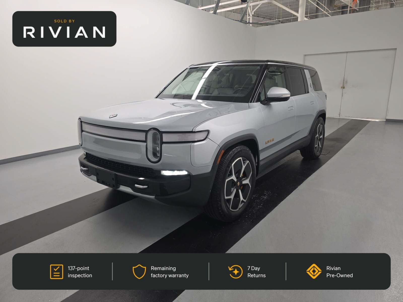 Used 2023 Rivian R1S Launch Edition Quad AWD/4WD image 1