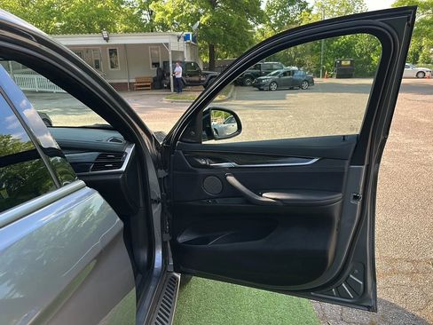 Used 2018 BMW X6 xDrive35i AWD/4WD image 23