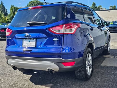 Used 2015 Ford Escape SE w/ Equipment Group 201A AWD/4WD image 5