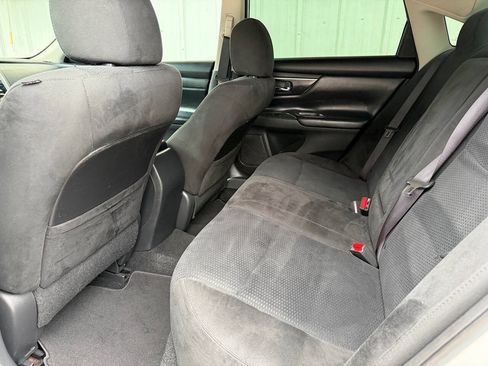 Used 2015 Nissan Altima 2.5 S w/ Special Edition Package FWD image 19
