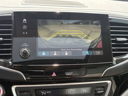 Used 2020 Honda Pilot Touring image 20