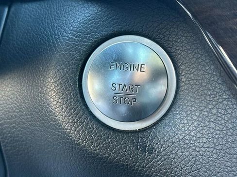 Used 2016 Mercedes-Benz GLE 300d 4MATIC image 28