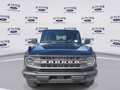 New 2025 Ford Bronco image 8