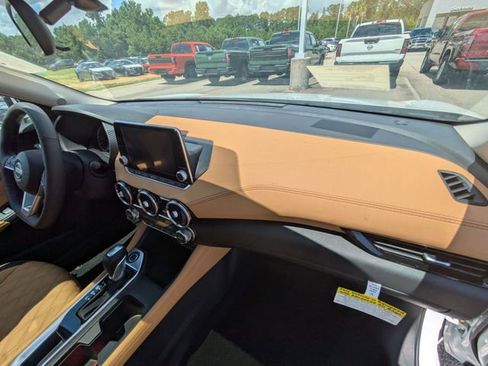 New 2025 Nissan Sentra SV w/ SV Premium Package image 31