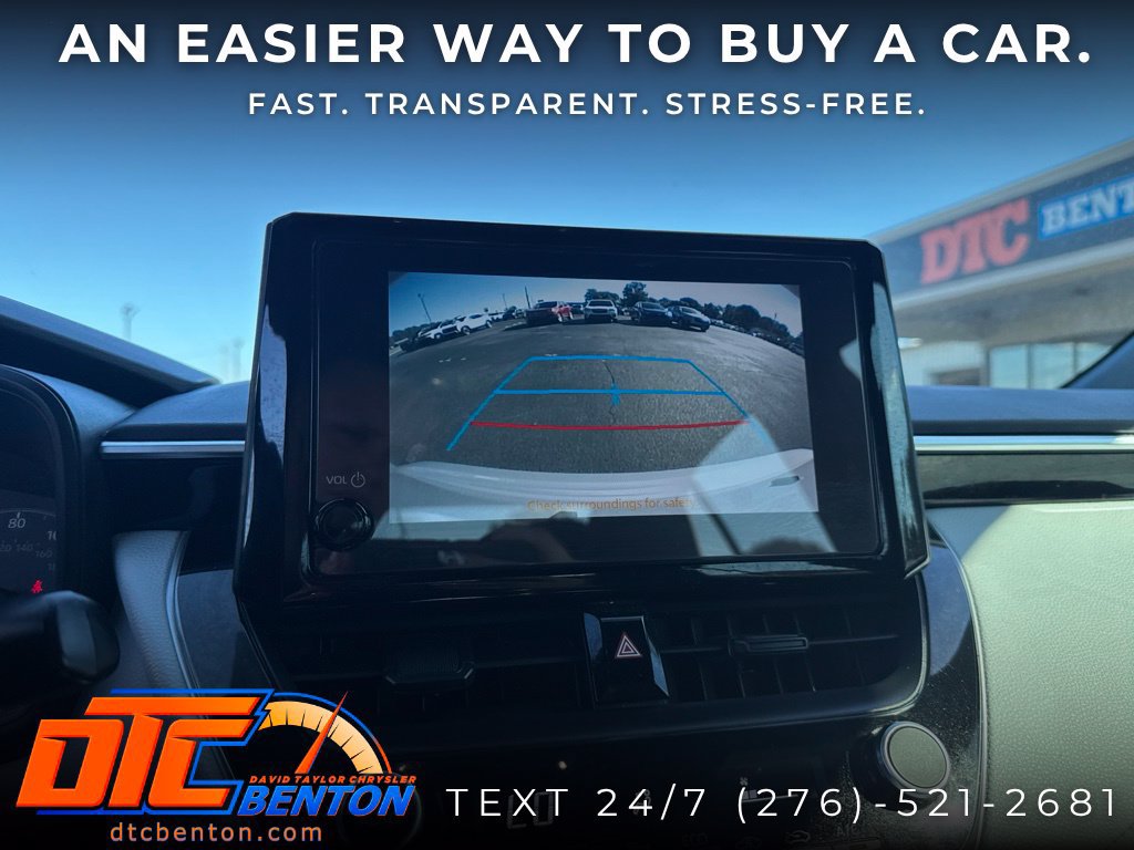 Used 2023 Toyota Corolla SE FWD image 17