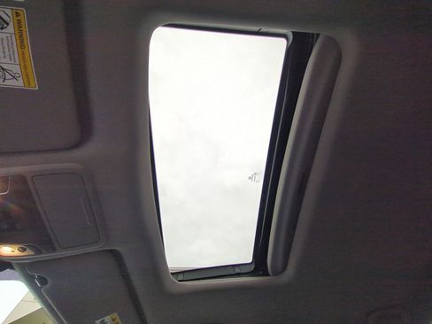 Used 2023 Honda Ridgeline RTL-E image 19